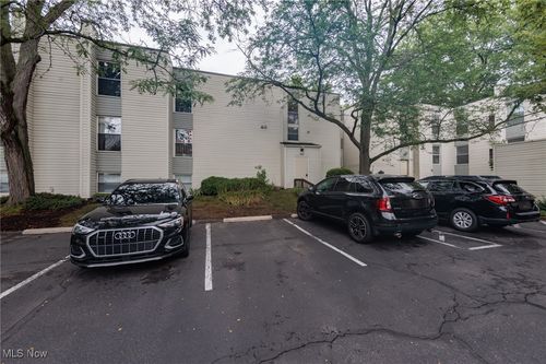 apt-218-1625 Cedarwood Dr, Westlake, OH, 44145-1883 | Card Image