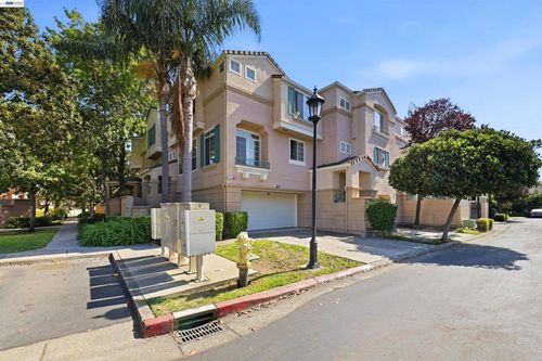 450 Cascadita Ter, Milpitas, CA, 95035-2402 | Card Image
