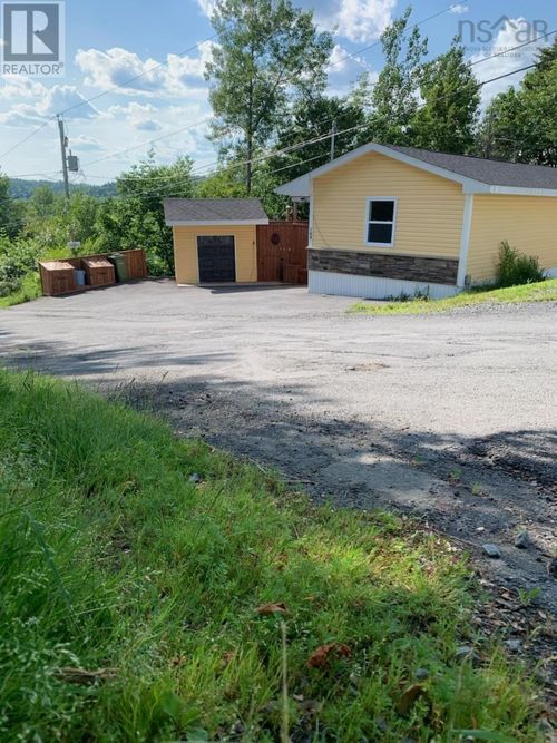 189 Hilltop Drive, Lower Sackville, NS, B4C2P6 | Card Image