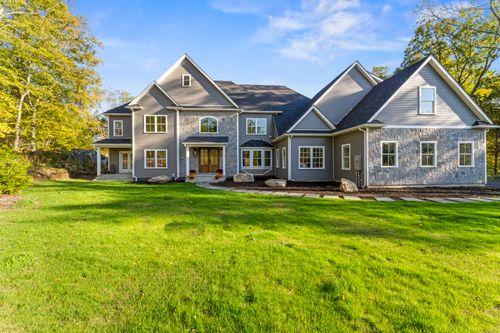 5 Vona Way, Newtown, CT, 06470-2479 | Card Image