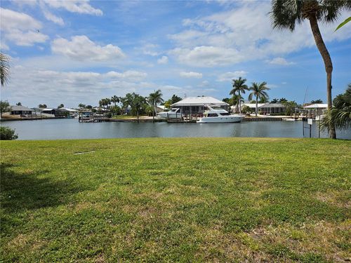 19-1028 Apollo Beach Blvd, APOLLO BEACH, FL, 33572-2028 | Card Image