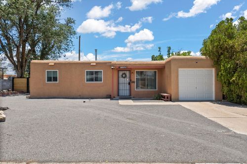 11608 Clifford Ave Ne, Albuquerque, NM, 87112-5604 | Card Image