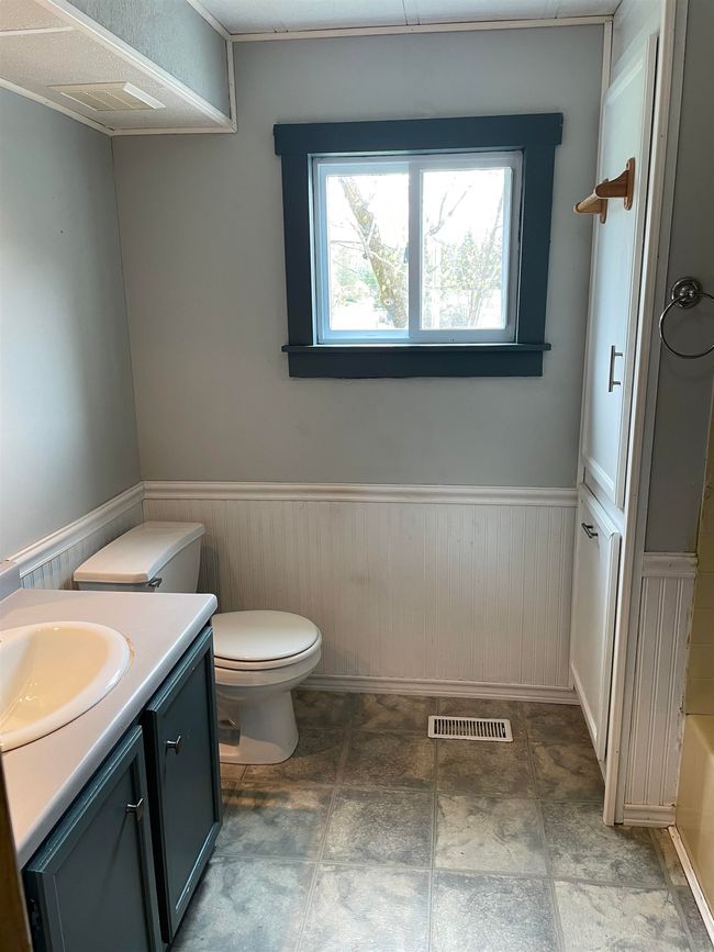 19 West St, House other with 2 bedrooms, 1 bathrooms and null parking in Waterbury VT | Image 13
