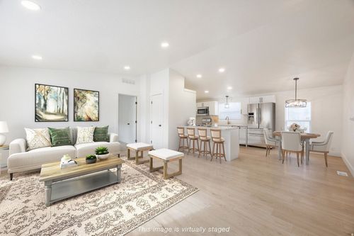 161 N Main St, Coalville, UT, 84017-5505 | Card Image