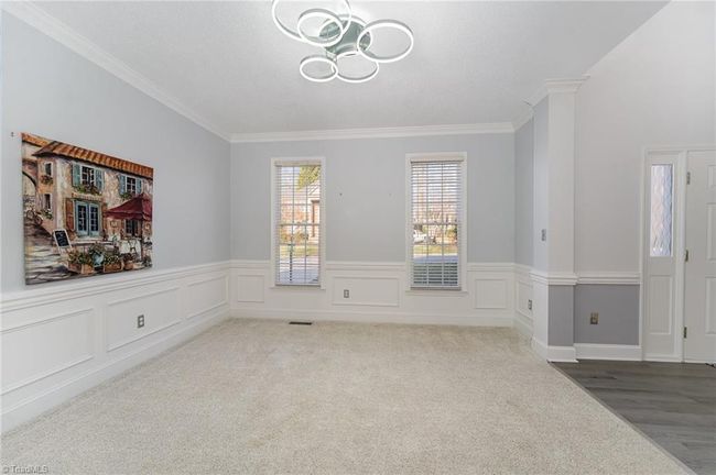 Formal Dining | Image 11