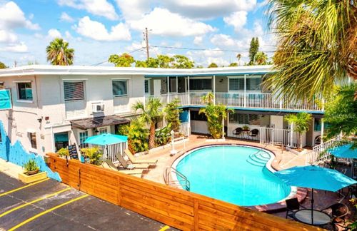 11965 Gulf Blvd, TREASURE ISLAND, FL, 33706-5121 | Card Image