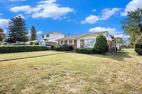 11406 Plumridge Blvd, Sterling Heights, MI, 48313-4959 | Card Image