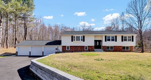 111 Mountain Rd, North Granby, CT, 06060-1413 | Card Image