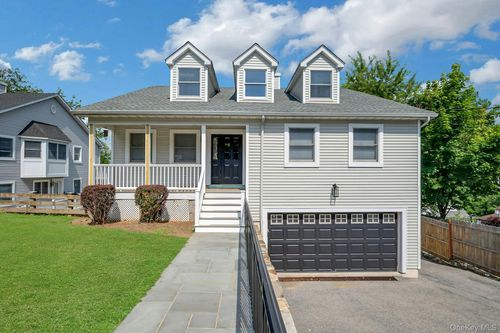 westview-side-124 Sagamore Road, Eastchester, NY, 10707 | Card Image