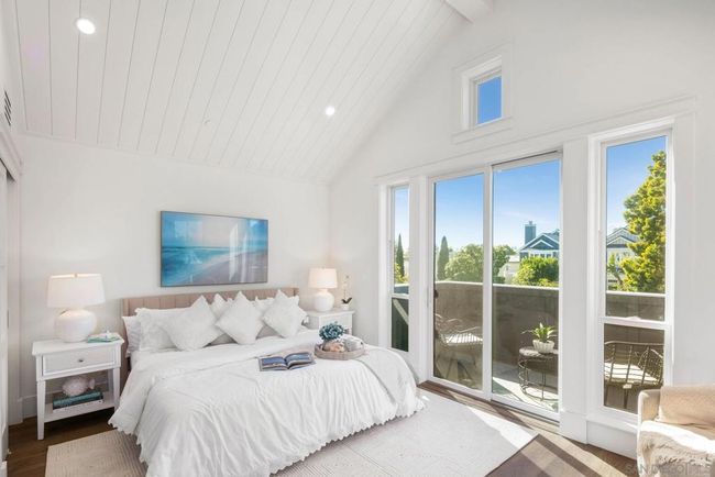 741 G Ave, Condo with 4 bedrooms, 5 bathrooms and 2 parking in Coronado CA | Image 10
