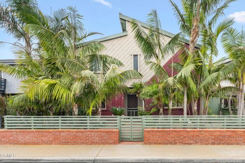 4844 Oceanaire St, Oxnard, CA, 93035-2835 | Card Image