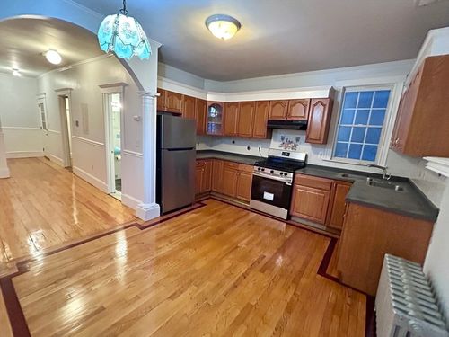 2-361 Adams St, Boston, MA, 02122-1267 | Card Image