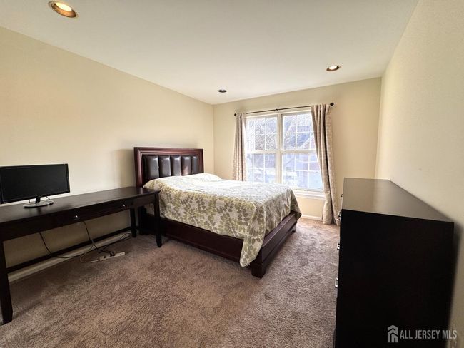 2 Burr Ct, Townhouse with 3 bedrooms, 3 bathrooms and null parking in Plainsboro NJ | Image 27