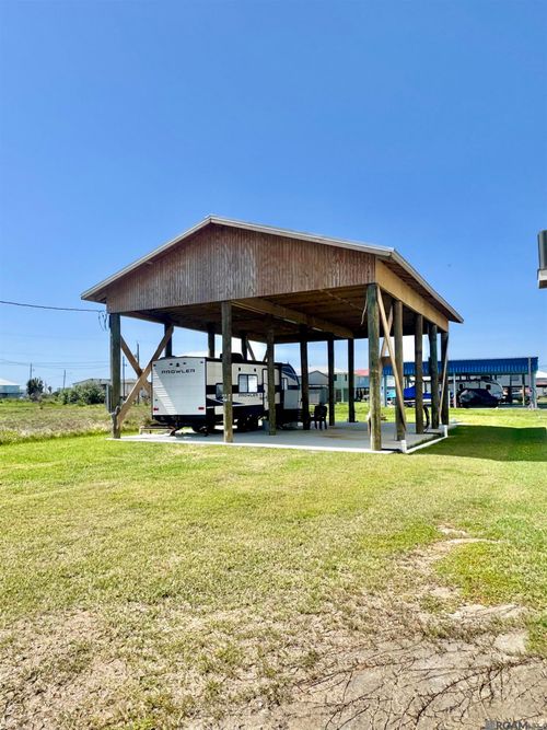 2455 Highway 1, Grand Isle, LA, 70358-9704 | Card Image