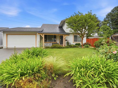 1539 Wellesley Court, Santa Rosa, CA, 95401 | Card Image
