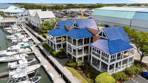a4-10 Marina St, Wrightsville Beach, NC, 28480-1727 | Card Image