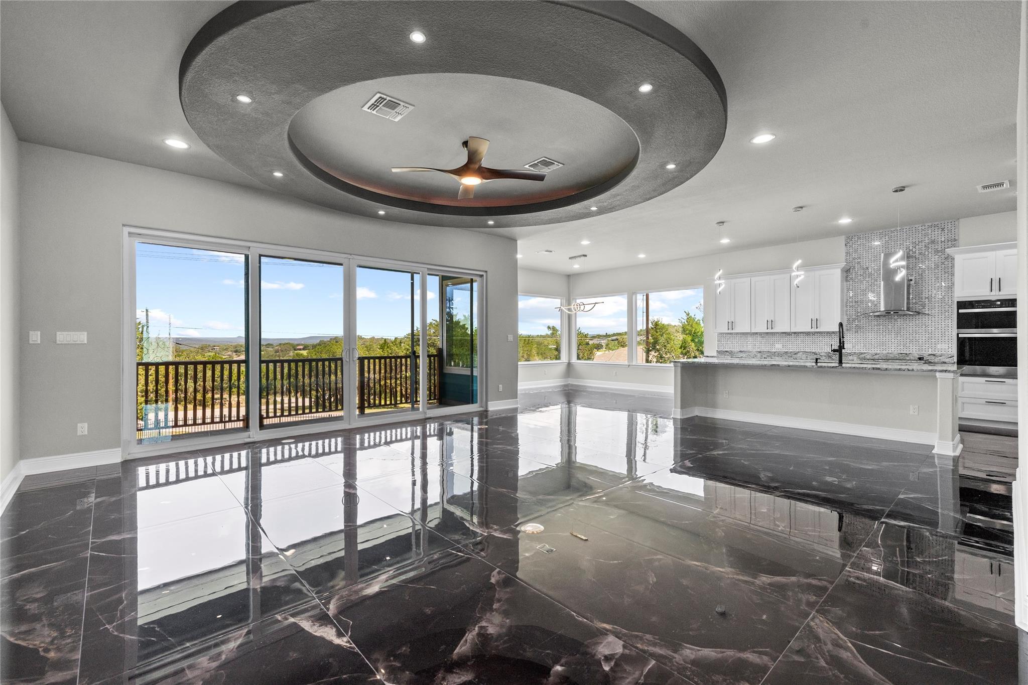 Residential in Lago Vista 5