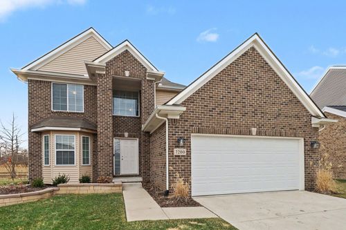 7200 Chandler Dr, Van Buren Twp, MI, 48111-1872 | Card Image
