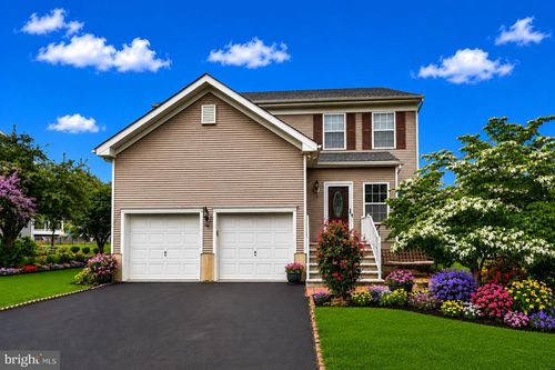 83 Fountayne Ln, Lawrence Township, NJ, 08648-2679 | Card Image