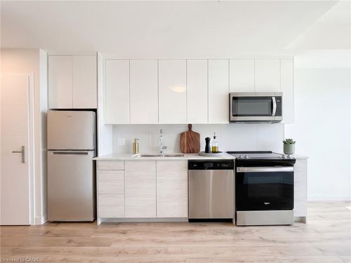 2505-60 Frederick St, Kitchener, ON, N2H0C7 | Card Image