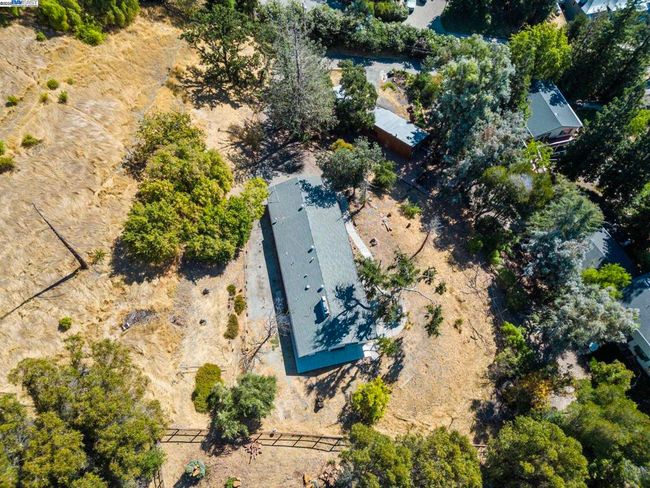2592 Caballo Ranchero Dr, House other with 4 bedrooms, 2 bathrooms and 2 parking in Diablo CA | Image 33