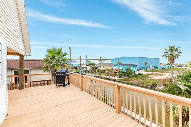 211 Pompano Ln, House other with 4 bedrooms, 3 bathrooms and null parking in Surfside Beach TX | Image 16