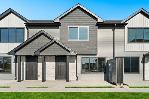 608 Ne Winding Trail Dr, Ankeny, IA, 50021 | Card Image