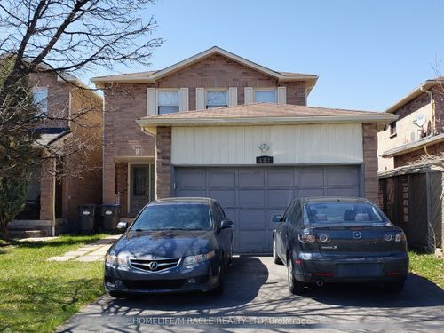 487 Wallenberg Cres, Mississauga, ON, L5B3M2 | Card Image