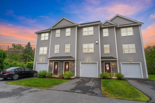 b-2 Heron Way, Salisbury, MA, 01952 | Card Image