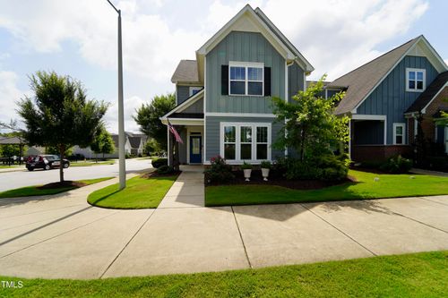 421 Old Ride Dr, Holly Springs, NC, 27540-6368 | Card Image