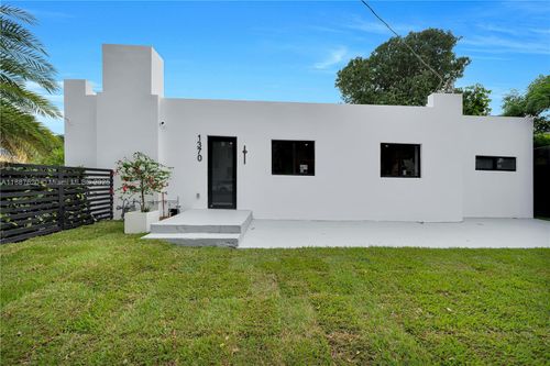 1370 Sw 5th St, Miami, FL, 33135-3908 | Card Image