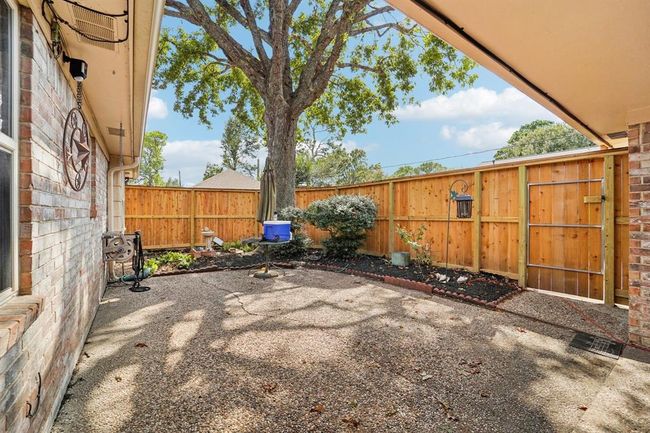 3019 Durban Dr, House other with 4 bedrooms, 3 bathrooms and 2 parking in Houston TX | Image 27