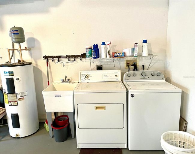 Laundry is in the garage | Image 49