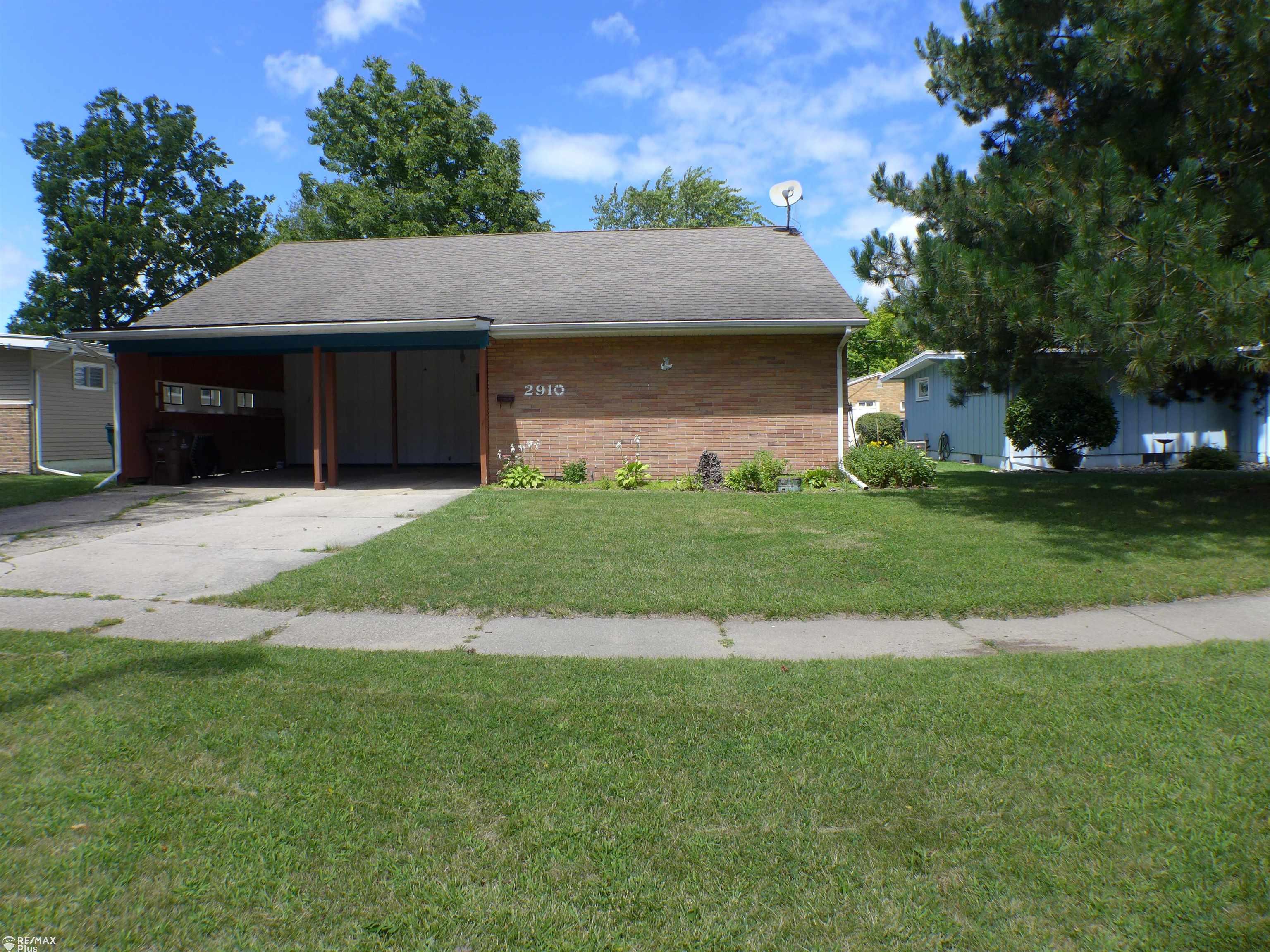 Lafayette Ave, Lansing, MI 48906