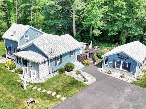 236 Thomas St, Middleboro, MA, 02346-3340 | Card Image