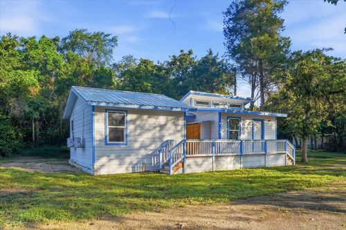 877 Yaupon Drive, Caldwell, TX, 77836 | Card Image