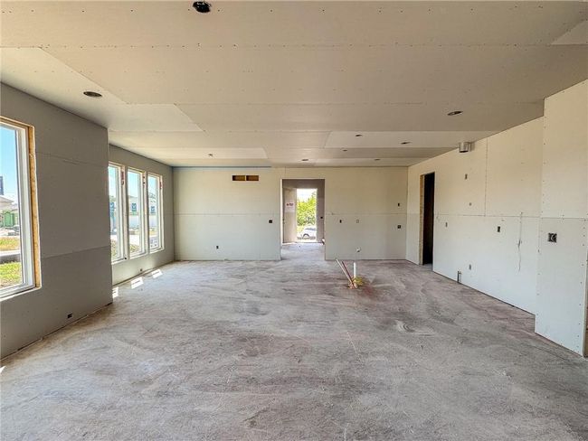 Great Room | Image 13