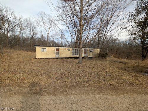 26774 Township Road 37, Coshocton, OH, 43812-9094 | Card Image