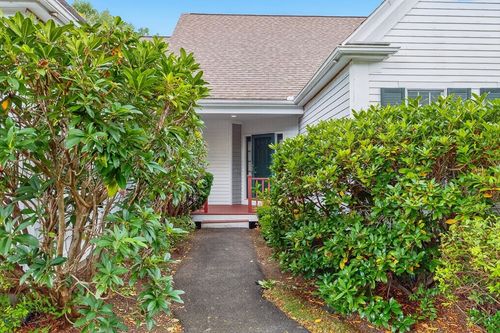 6-6 Mayfair Ct, Mashpee, MA, 02649-2298 | Card Image