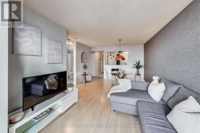 1917 - 5 Greystone Walk Dr, Condo with 1 bedrooms, 1 bathrooms and 1 parking in Scarborough ON | Image 1