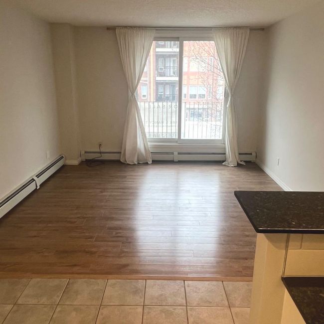 301 - 823 19 Avenue Sw, Condo with 2 bedrooms, 1 bathrooms and 1 parking in Calgary AB | Image 7