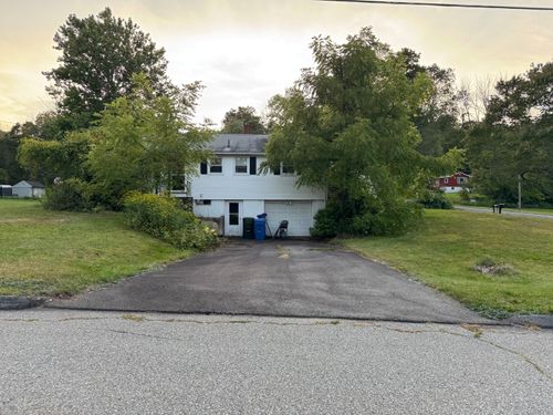 4 Elgin Dr, Tolland, CT, 06084-3413 | Card Image