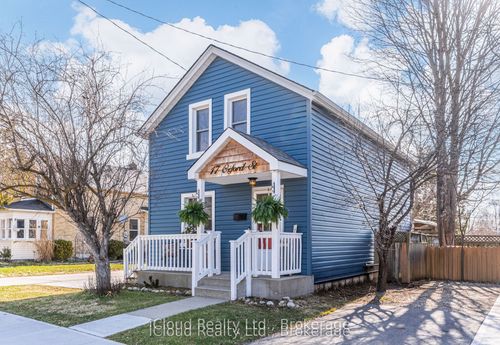 17 Oxford St, Cambridge, ON, N1R1M3 | Card Image
