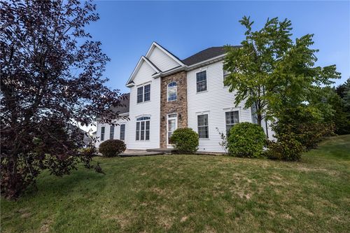 126 Saint Andrews Dr, Horseheads, NY, 14845-8129 | Card Image