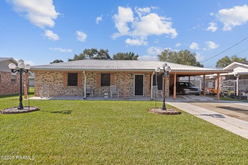 127 Burrow Dr, Scott, LA, 70583-4614 | Card Image