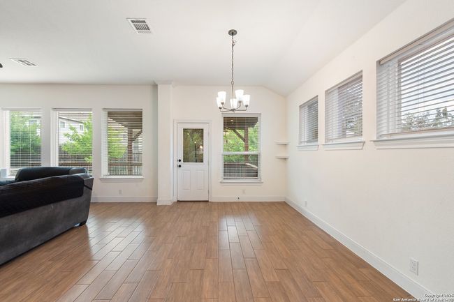2018 Cullum Park, House other with 3 bedrooms, 2 bathrooms and null parking in San Antonio TX | Image 11