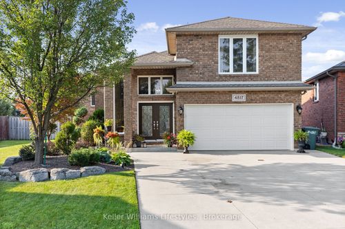 4817 Barcelona Cres, Windsor, ON, N9G3E9 | Card Image
