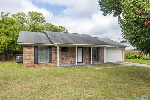 3003 Cornville Rd Sw, Decatur, AL, 35603-1422 | Card Image