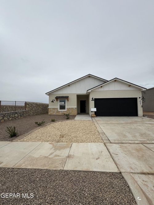 3933 Peak Pl, El Paso, TX, 79938-5181 | Card Image