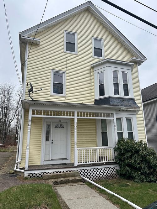 16 Preston St, Millville, MA, 01529 | Card Image